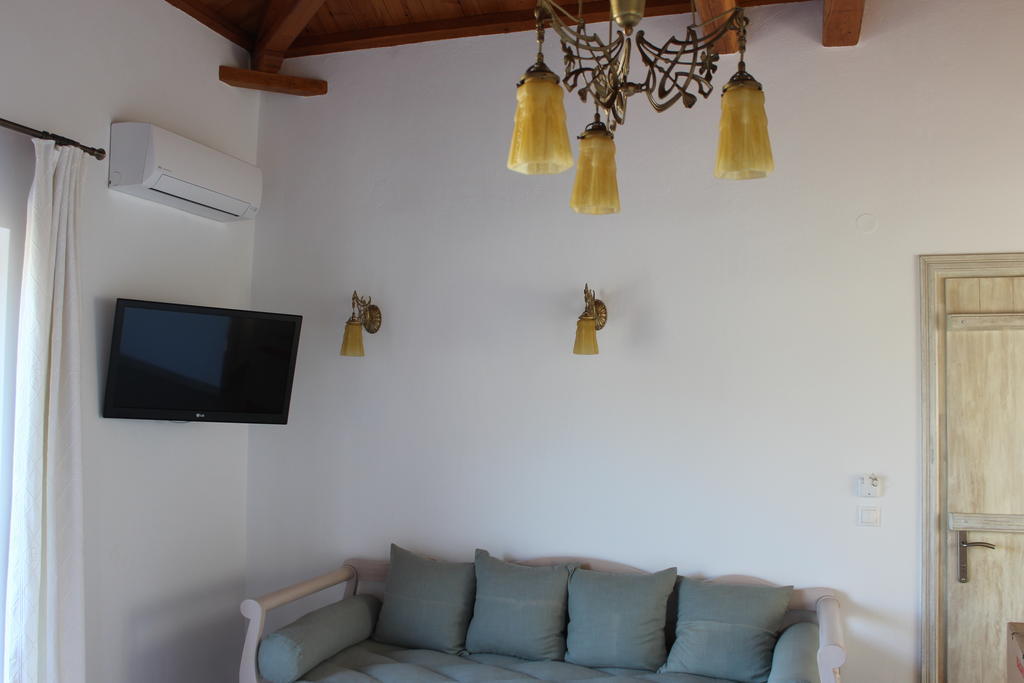 Mando Beachfront Stafylos Quarto foto